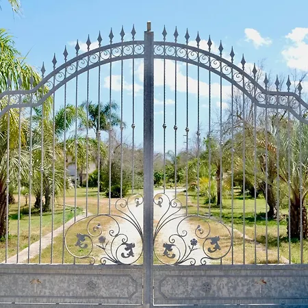 Anna's House * Borgagne