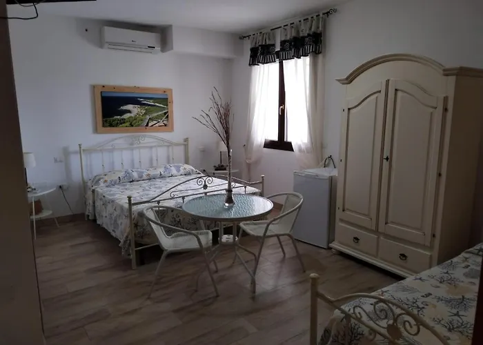 Anna's House
